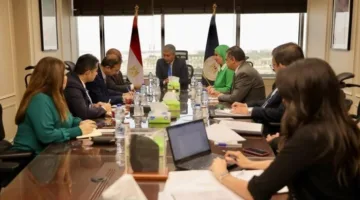 مصر تبحث تعزيز التعاون السياحي بين دول منظمة D-8 قبيل الاجتماع الوزاري في القاهرة