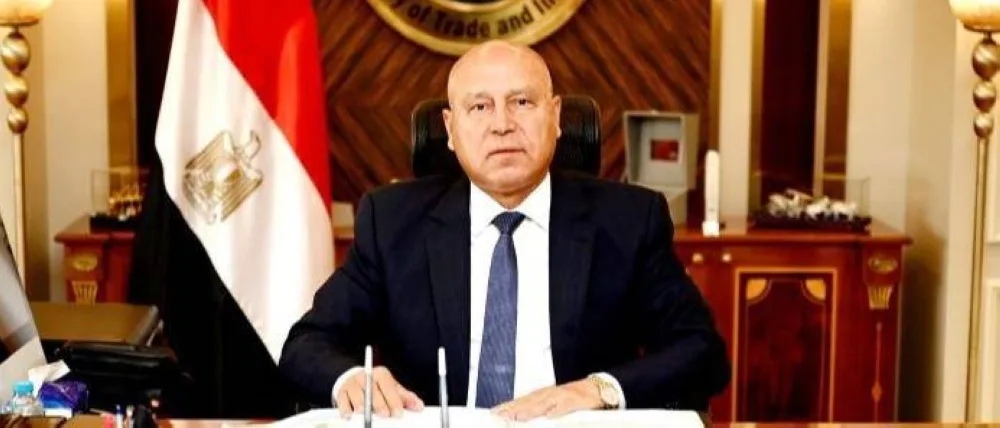 مصر تتجه نحو التجارة العالمية عبر مشروع الربط بين آسيا وأوروبا مصر تتجه نحو التجارة العالمية عبر مشروع الربط بين آسيا وأوروبا