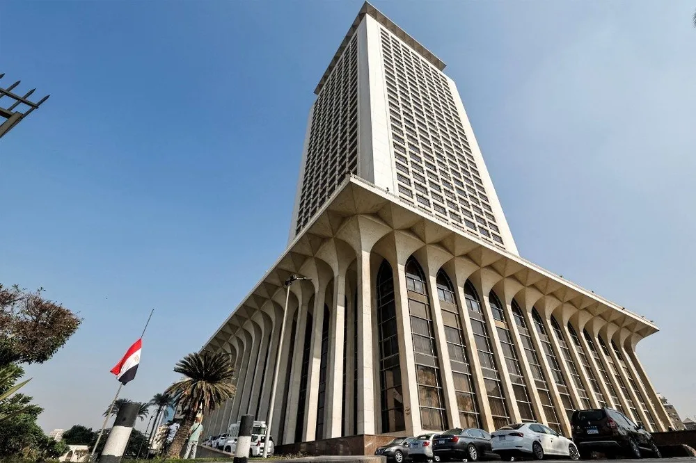 مصر ترحّب بجهود سلطنة عُمان التي أفضت إلى اتفاق وقف إطلاق النار في اليمن مصر ترحّب بجهود سلطنة عُمان التي أفضت إلى اتفاق وقف إطلاق النار في اليمن
