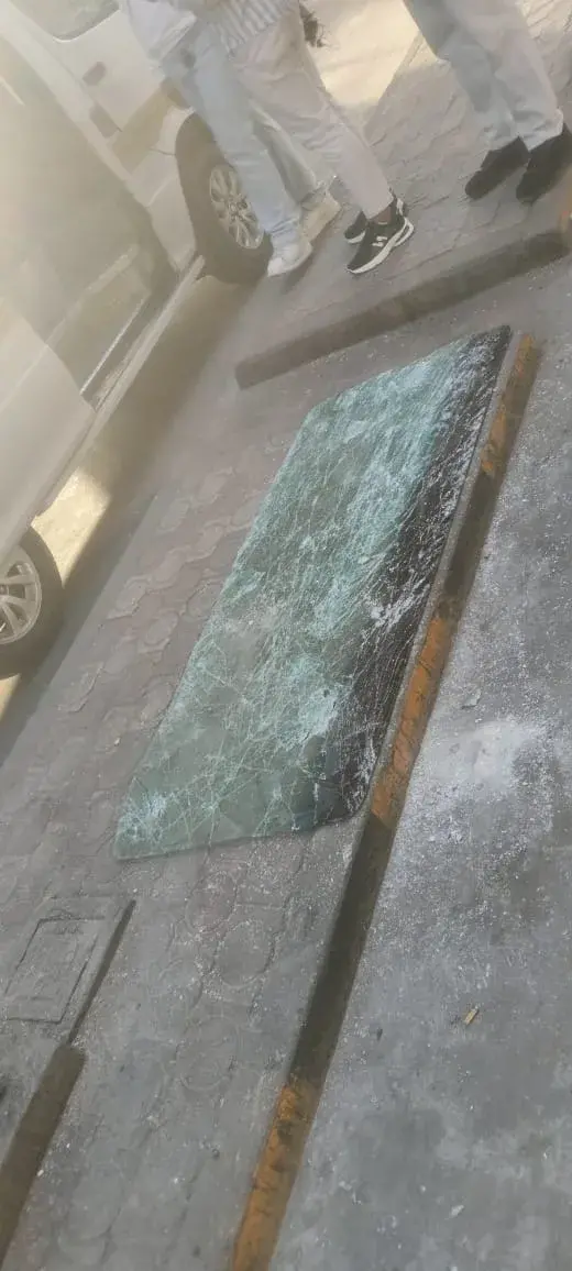 مصرع سائق وإصابة آخر في حادث تصادم بين سيارة نقل وأخرى تابعة لهيئة النظافة بالجيزة مصرع سائق وإصابة آخر في حادث تصادم بين سيارة نقل وأخرى تابعة لهيئة النظافة بالجيزة