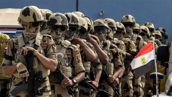 «مصطفى بكري» لرجل أعمال شهير: الجيش المصري يقدم تضحيات بالدم وأنت تربح المليارات «مصطفى بكري» لرجل أعمال شهير: الجيش المصري يقدم تضحيات بالدم وأنت تربح المليارات