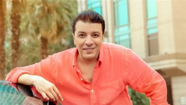 مصطفى كامل يخضع لعملية جراحية في الفم ويستأنف أداء مهامه الوظيفية. مصطفى كامل يخضع لعملية جراحية في الفم ويستأنف أداء مهامه الوظيفية.