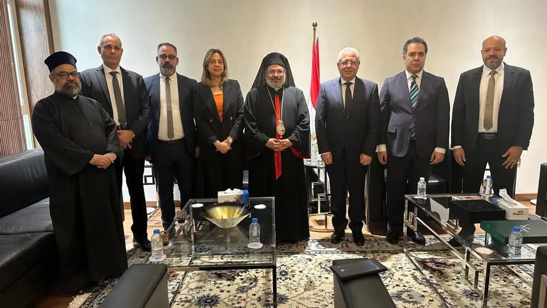 مطران إيبارشية سوهاج للأقباط الكاثوليك يلتقي السفير المصري بالكويت مطران إيبارشية سوهاج للأقباط الكاثوليك يلتقي السفير المصري بالكويت