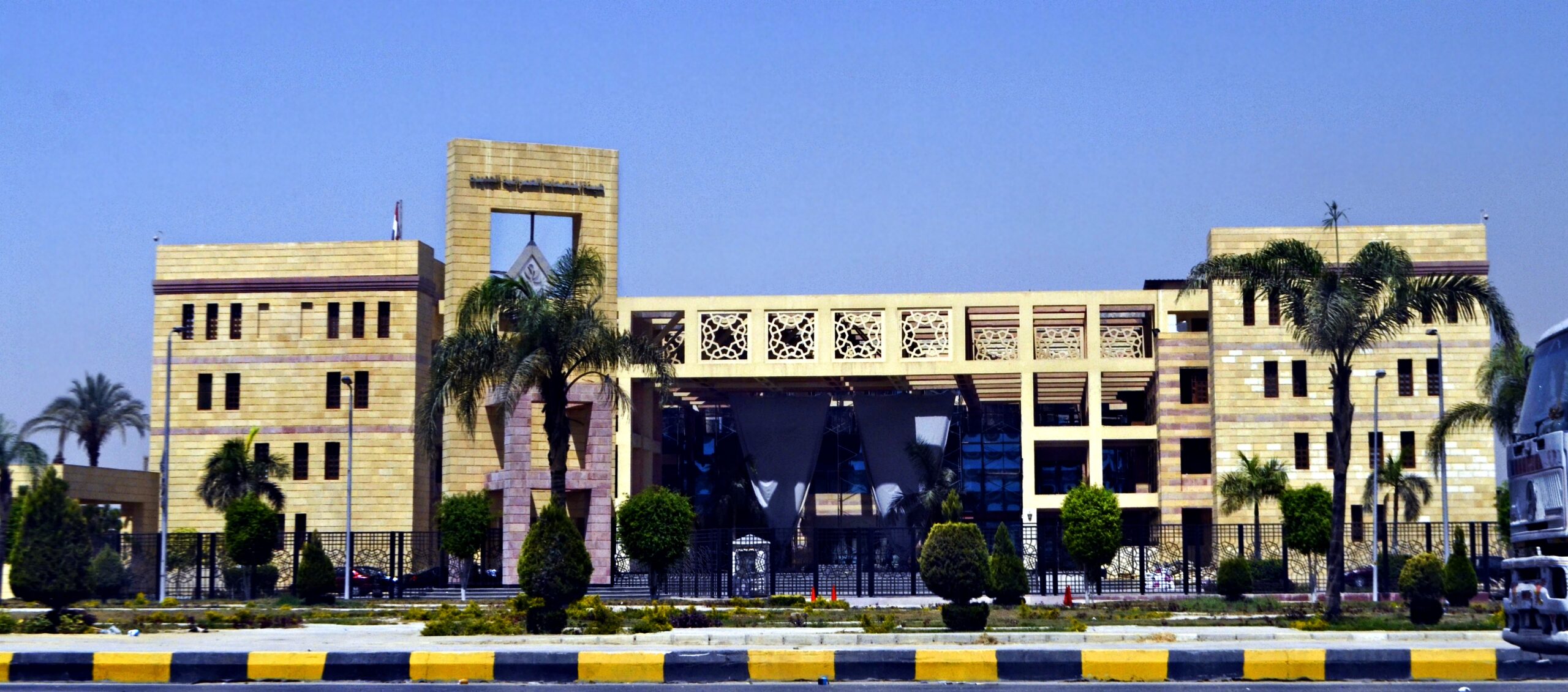 مطورون: إعادة تقييم أراضى “المجتمعات العمرانية” ضرورة ملحة مطورون: إعادة تقييم أراضى “المجتمعات العمرانية” ضرورة ملحة