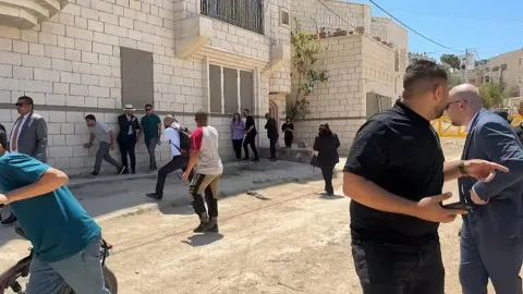 مظاهرات عالمية إثر إطلاق جنود إسرائيليين النار على دبلوماسيين في الضفة الغربية