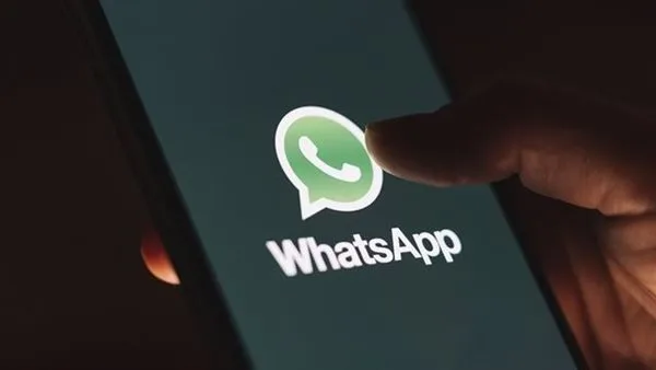 مفاجأة في تحديث whatsapp الجديد.. ظهور Meta AI دون إذن المستخدم مفاجأة في تحديث whatsapp الجديد.. ظهور Meta AI دون إذن المستخدم