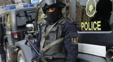 مقتل ثلاثة أشخاص خلال تبادل لإطلاق النار مع قوات الشرطة في منطقتين.