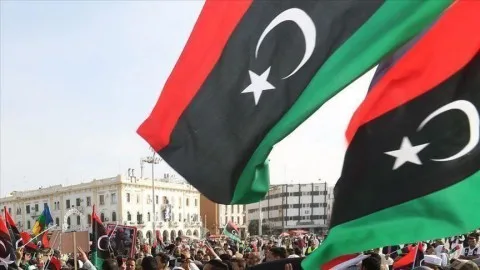 مقتل فرد من الأمن أثناء “محاولة دخول” لمقر الحكومة الليبية بالعاصمة طرابلس مقتل فرد من الأمن أثناء “محاولة دخول” لمقر الحكومة الليبية بالعاصمة طرابلس