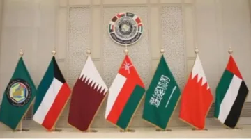 ملك السعودية يدعو سلطان عمان إلى القمة الخليجية الأمريكية