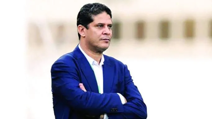 أمير هشام: عقد أيمن الرمادي مع الزمالك لمدة شهر مقابل مليون جنيه أمير هشام: عقد أيمن الرمادي مع الزمالك لمدة شهر مقابل مليون جنيه
