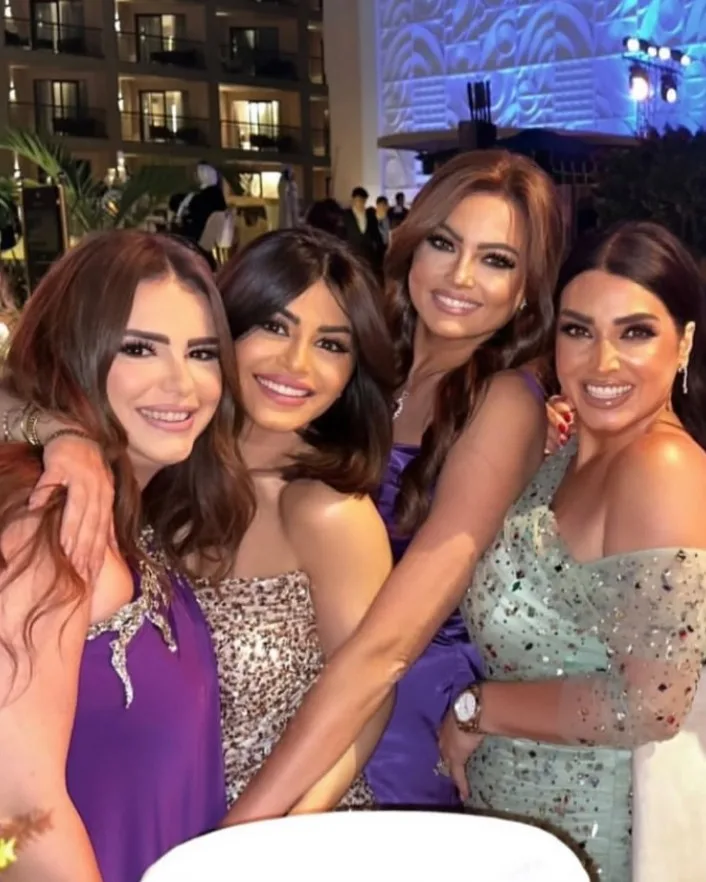 منة فضالي تهنئ رنا رئيس بزفافها: أحلى عروسة في 2025.. وعقبال ما نشوف خلفتك منة فضالي تهنئ رنا رئيس بزفافها: أحلى عروسة في 2025.. وعقبال ما نشوف خلفتك