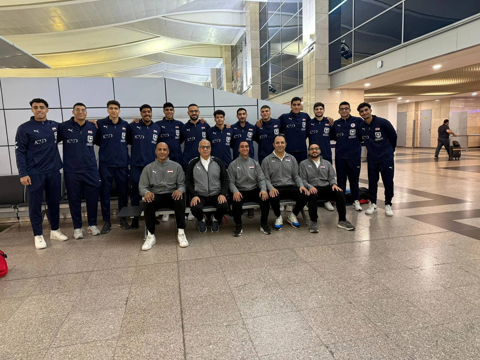 منتخب ناشئي اليد يطير لمواجهة التشيك وكرواتيا استعدادا للمونديال منتخب ناشئي اليد يطير لمواجهة التشيك وكرواتيا استعدادا للمونديال