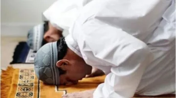 مواقيت الصلاة اليوم الجمعة 9 مايو 2025 في المدن والعواصم العربية