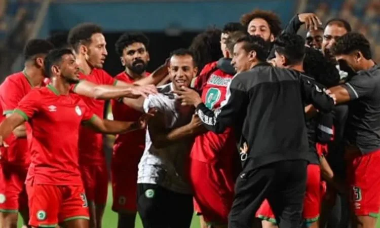 مودرن سبورت يتقاسم النقاط مع زد بنتيجة 2-2 في مجموعة الهبوط بالدوري الممتاز. مودرن سبورت يتقاسم النقاط مع زد بنتيجة 2-2 في مجموعة الهبوط بالدوري الممتاز.