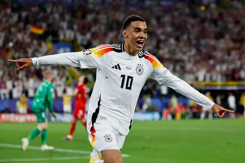 موسيالا يحاول العودة للمنتخب الألماني في دوري أمم أوروبا موسيالا يحاول العودة للمنتخب الألماني في دوري أمم أوروبا