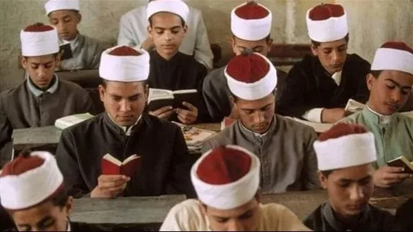 موعد إعلان نتائج الشهادة الإعدادية الأزهرية 2025.. تفاصيل توزيع الدرجات للصف الثالث الإعدادي موعد إعلان نتائج الشهادة الإعدادية الأزهرية 2025.. تفاصيل توزيع الدرجات للصف الثالث الإعدادي