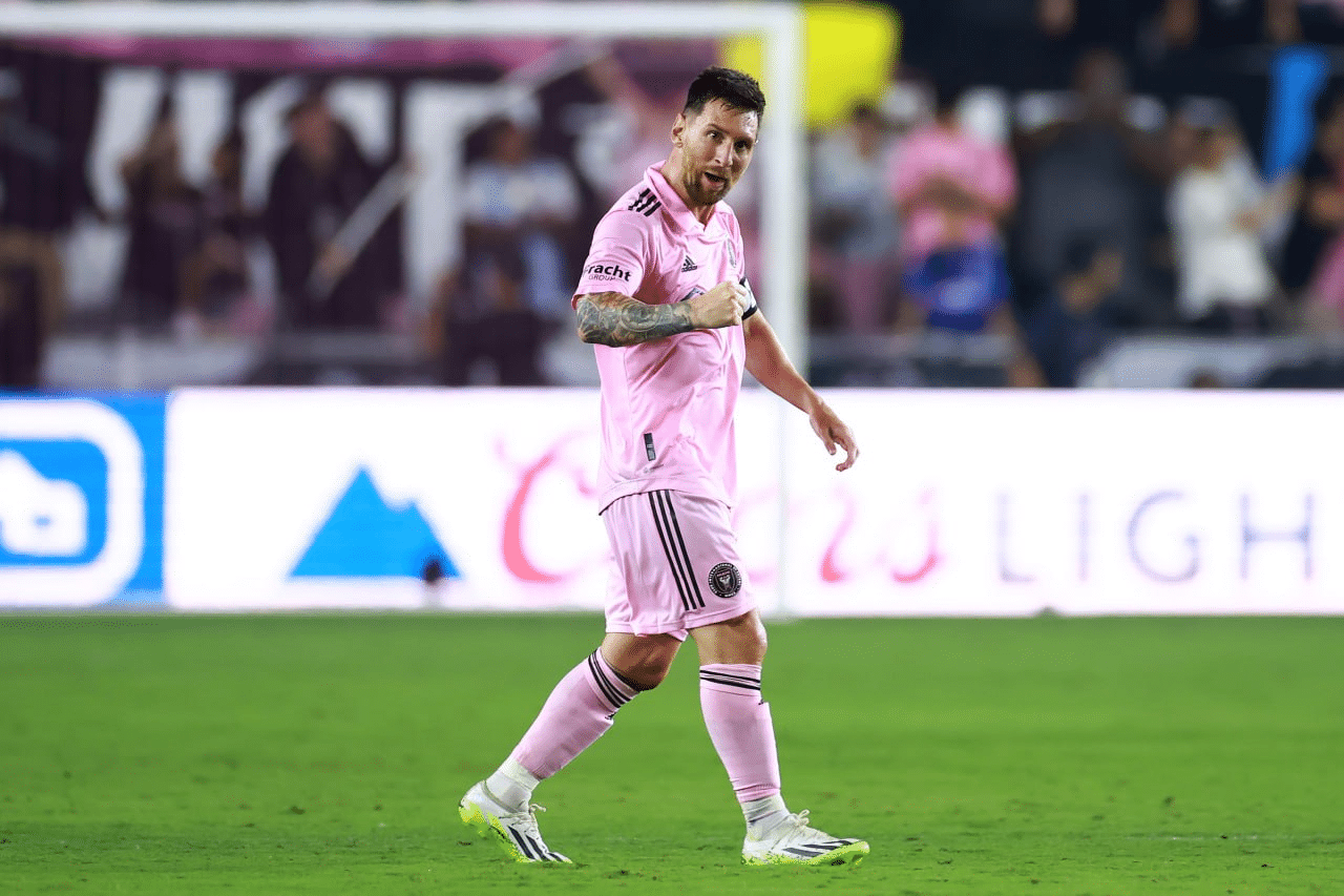 موعد مباراة إنتر ميامي ضد نيويورك ريد بولز في الدوري الأمريكي موعد مباراة إنتر ميامي ضد نيويورك ريد بولز في الدوري الأمريكي