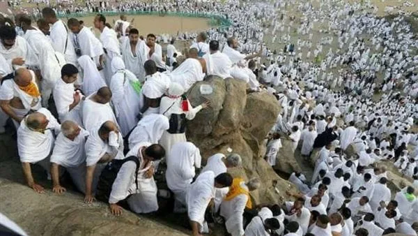 موعد وقفة عرفات وعيد الأضحى المبارك 2025 فلكيًا موعد وقفة عرفات وعيد الأضحى المبارك 2025 فلكيًا