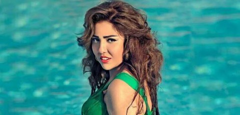 مي كساب تتألق مع ابنتها فريدة وتشارك جمهورها بلحظات غنائية خاصة مي كساب تتألق مع ابنتها فريدة وتشارك جمهورها بلحظات غنائية خاصة