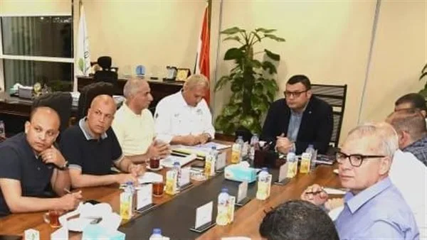 مياه مطروح: تركيب 59 ألف و120 عداد مسبق الدفع.. وإنشاء 12 مركز خدمة عملاء متطور مياه مطروح: تركيب 59 ألف و120 عداد مسبق الدفع.. وإنشاء 12 مركز خدمة عملاء متطور