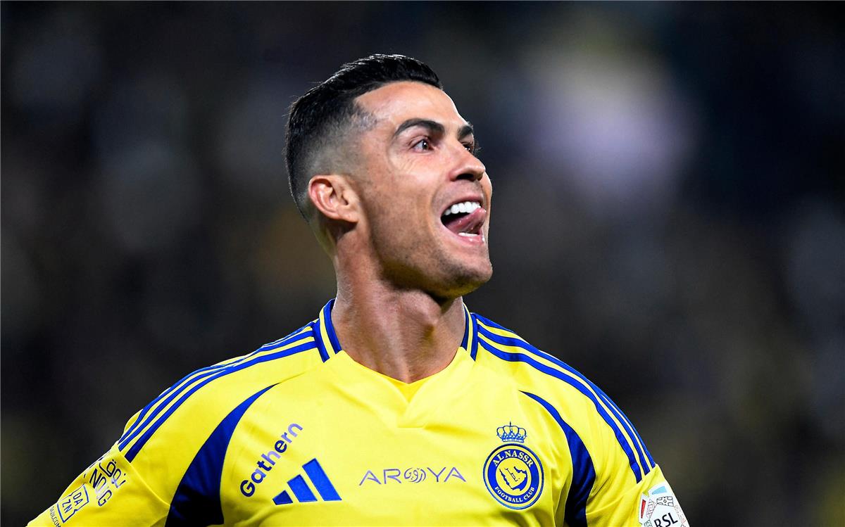ميدو: رونالدو يهتم بشيئين فقط مع النصر.. وإذا كنت مسؤولًا لن أجدد عقده ميدو: رونالدو يهتم بشيئين فقط مع النصر.. وإذا كنت مسؤولًا لن أجدد عقده