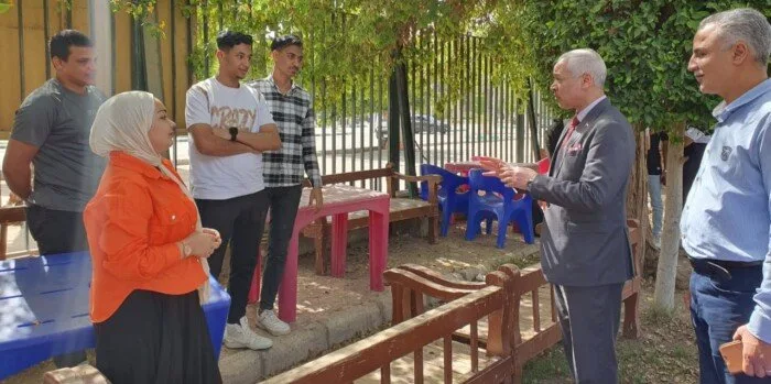 نائب رئيس جامعة أسيوط يقوم بجولة للاطلاع على تحسين خدمات إدارة رعاية الطلاب وتوسيع شبكة الإنترنت. نائب رئيس جامعة أسيوط يقوم بجولة للاطلاع على تحسين خدمات إدارة رعاية الطلاب وتوسيع شبكة الإنترنت.