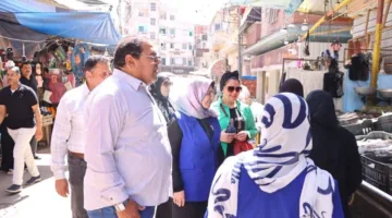 نائب محافظ دمياط تتابع ضبط أسعار الأسماك والسلع في جولة ميدانية