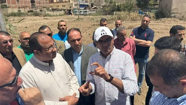 نائب وزير الإسكان يوجه بتكثيف العمالة لزيادة معدلات تنفيذ المشروعات الجارية بالشرقية نائب وزير الإسكان يوجه بتكثيف العمالة لزيادة معدلات تنفيذ المشروعات الجارية بالشرقية