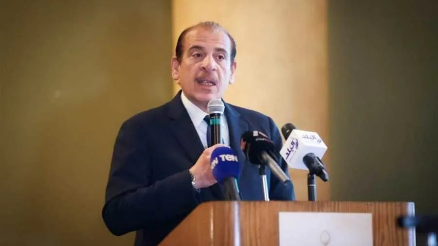 نائب وزير الصحة يقوم بجولة تفقدية في المرافق الصحية بالبحر الأحمر نائب وزير الصحة يقوم بجولة تفقدية في المرافق الصحية بالبحر الأحمر