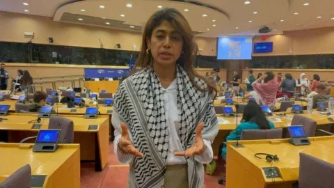 نائبة فرنسية من أصل فلسطيني: أوروبا شريكة في الإبادة الإسرائيلية بغزة نائبة فرنسية من أصل فلسطيني: أوروبا شريكة في الإبادة الإسرائيلية بغزة