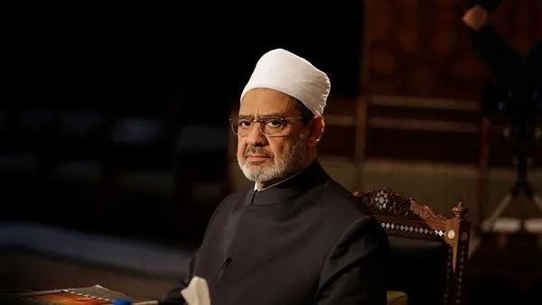 نتطلع لاستكمال العمل مع قداسته.. شيخ الأزهر يهنئ البابا ليو الرابع عشر بمناسبة انتخابه بابا للكنيسة الكاثوليكية نتطلع لاستكمال العمل مع قداسته.. شيخ الأزهر يهنئ البابا ليو الرابع عشر بمناسبة انتخابه بابا للكنيسة الكاثوليكية