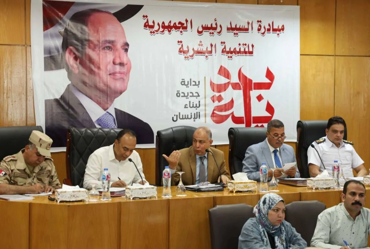 محافظ المنيا: تخصيص 8 قطع أراض لإنشاء مشروعات خدمية ومرافق حيوية محافظ المنيا: تخصيص 8 قطع أراض لإنشاء مشروعات خدمية ومرافق حيوية