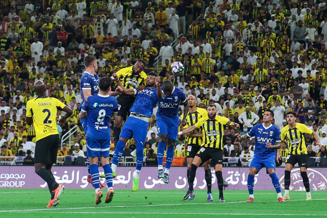 الاتحاد يُبرم صفقة مع نجم الهلال الشاب الاتحاد يُبرم صفقة مع نجم الهلال الشاب