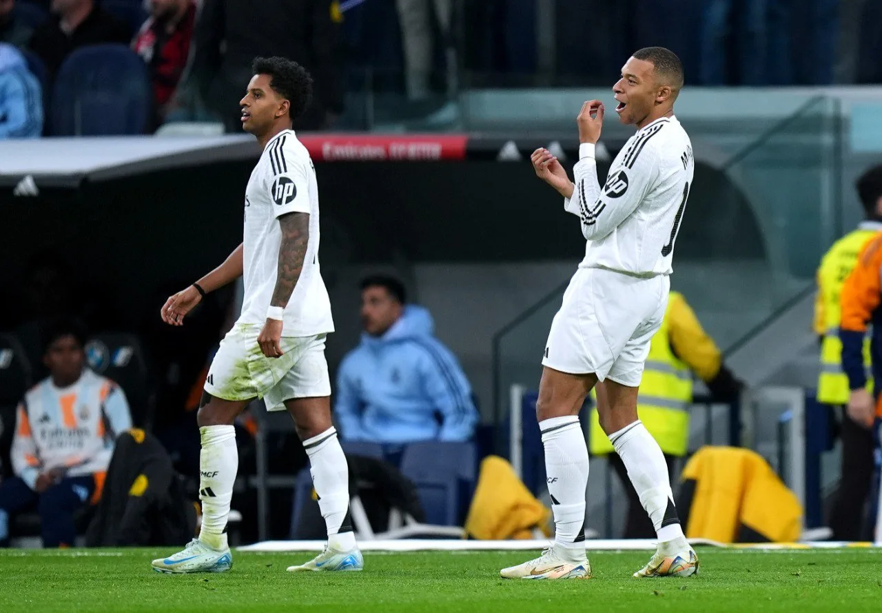 نجم ريال مدريد يتعرض للإصابة ويغادر التدريبات قبل مواجهة مايوركا نجم ريال مدريد يتعرض للإصابة ويغادر التدريبات قبل مواجهة مايوركا