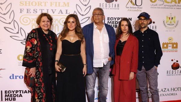 نجوم الفن على السجادة الحمراء في ختام مهرجان الإسكندرية للفيلم القصير نجوم الفن على السجادة الحمراء في ختام مهرجان الإسكندرية للفيلم القصير