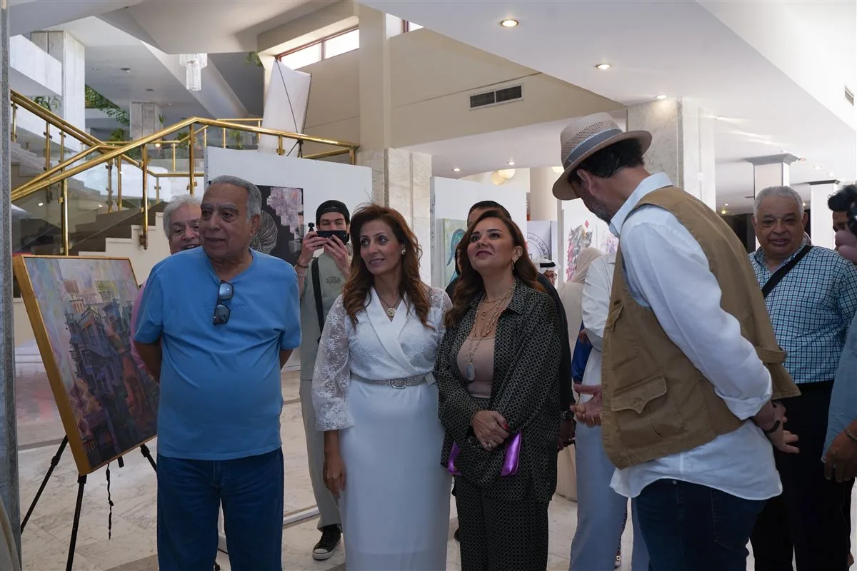نجوم الفن وصناع السينما في افتتاح سمبوزيوم “المرأة والحياة” بأسوان .. صور نجوم الفن وصناع السينما في افتتاح سمبوزيوم “المرأة والحياة” بأسوان .. صور