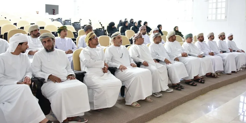 ندوة توضيحية عن مكافحة الإغراق في غرفة البريمي ندوة توضيحية عن مكافحة الإغراق في غرفة البريمي