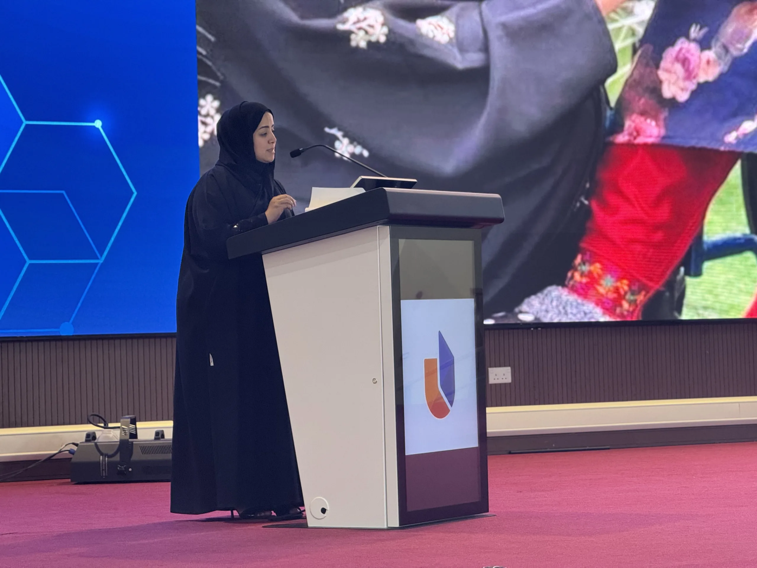 ندوةٌ بمحافظة الظاهرة تستعرض التحديات الأسرية في رعاية كبار السن ندوةٌ بمحافظة الظاهرة تستعرض التحديات الأسرية في رعاية كبار السن