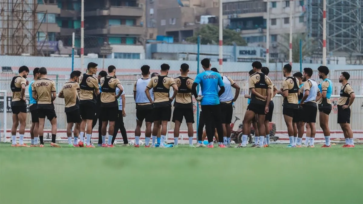 نشرة أخبار الزمالك| تحرك جديدة تجاه بييسيرو.. وأزمة للرمادي ومعسكر للفريق استعدادًا لسيراميكا نشرة أخبار الزمالك| تحرك جديدة تجاه بييسيرو.. وأزمة للرمادي ومعسكر للفريق استعدادًا لسيراميكا