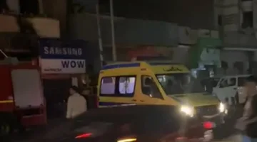نقل جثمان عامل سيتي كريب ضحية حريق ميدان سفير بمصر الجديدة إلى المشرحة | فيديو