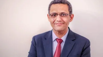 نقيب الصحفيين يخاطب «رئيس النواب» لحذف عقوبة الحبس على النشر بمشروع قانون «الفتوى الشرعية»