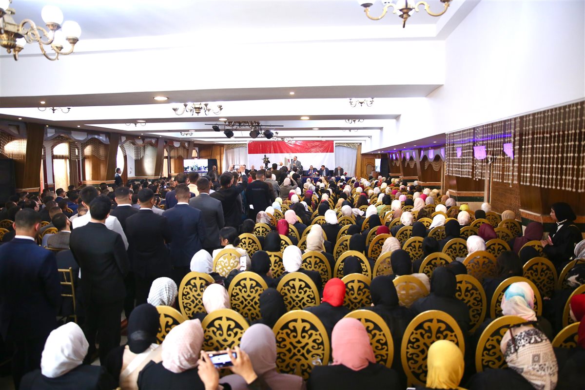 نقيب المحامين يترأس جلسة حلف اليمين القانونية.. ويؤكد: زيادة الرسوم القضائية تحرم المواطن من اللجوء لقاضيه الطبيعي نقيب المحامين يترأس جلسة حلف اليمين القانونية.. ويؤكد: زيادة الرسوم القضائية تحرم المواطن من اللجوء لقاضيه الطبيعي