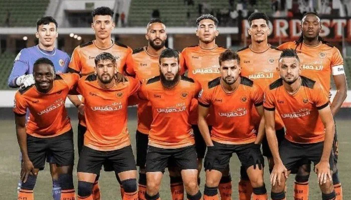 عاجل.. نهضة بركان يتوج بطلاً للكونفدرالية بعد الفوز على سيمبا التنزاني عاجل.. نهضة بركان يتوج بطلاً للكونفدرالية بعد الفوز على سيمبا التنزاني