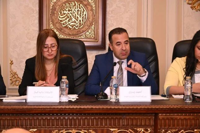 نواب الاتصالات: البريد أنجز أهداف المرحلة الثانية من مبادرة حياة كريمة قبل انطلاقها نواب الاتصالات: البريد أنجز أهداف المرحلة الثانية من مبادرة حياة كريمة قبل انطلاقها