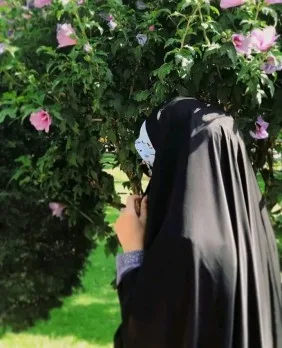 نوال النونو: انكسار غير مسبوق لأمريكا في البحر الأحمر.. الإقرار بالهزيمة أمام اليمنيين نوال النونو: انكسار غير مسبوق لأمريكا في البحر الأحمر.. الإقرار بالهزيمة أمام اليمنيين