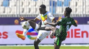 نيجيريا تصل إلى نصف نهائي بطولة إفريقيا للشباب وتضمن تأهلها لبطولة كأس العالم.