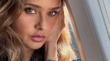 نيللي كريم تخطف الأنظار بأحدث ظهور من الطائرة