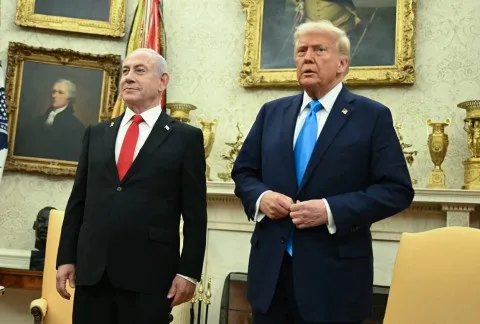 نيوز واشنطن: فريق ترامب أخبر إسرائيل بأن الولايات المتحدة ستقوم بسحب دعمها إذا لم تتوقف عن القتال في غزة نيوز واشنطن: فريق ترامب أخبر إسرائيل بأن الولايات المتحدة ستقوم بسحب دعمها إذا لم تتوقف عن القتال في غزة