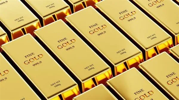 هبوط الذهب مع إعلان ترامب عن اتفاق تجاري مع بريطانيا هبوط الذهب مع إعلان ترامب عن اتفاق تجاري مع بريطانيا