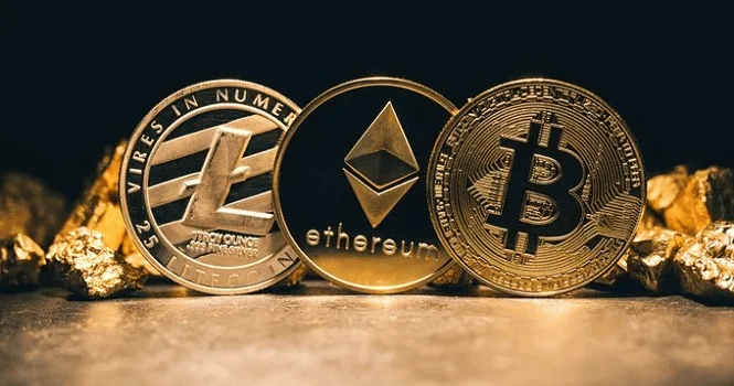 هبوط العملات الرقمية وسط ترقب الفيدرالي وتصريحات مثيرة للجدل بين ترامب ورئيس وزراء كندا هبوط العملات الرقمية وسط ترقب الفيدرالي وتصريحات مثيرة للجدل بين ترامب ورئيس وزراء كندا
